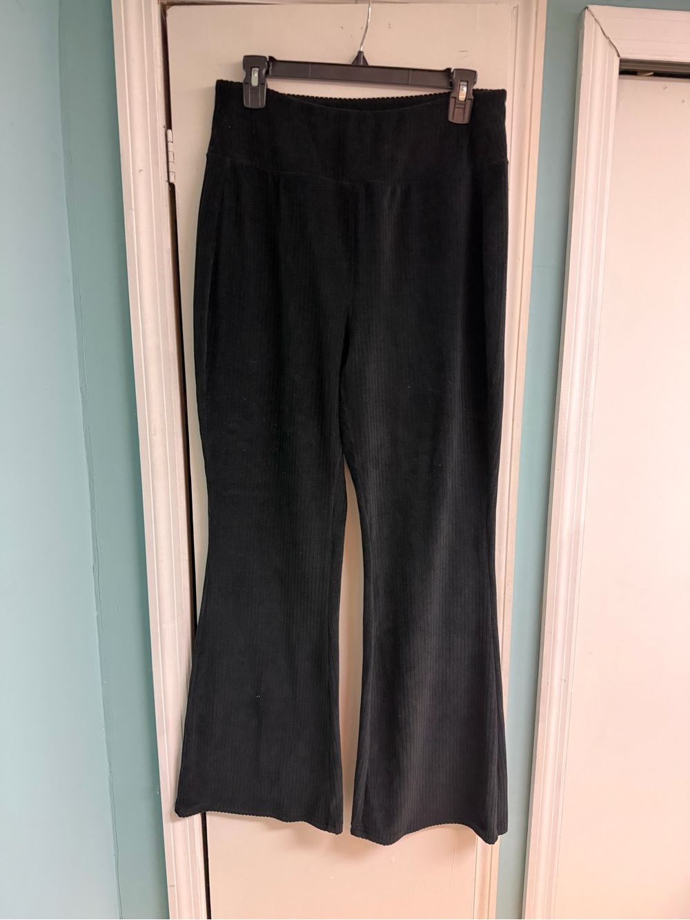 SO Black Ribbed Knit Pants